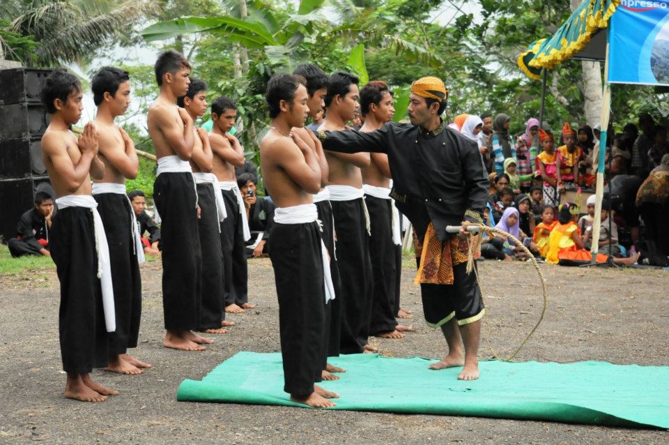 Tetaken (Desa Mantren, Kecamatan Kebonagung)