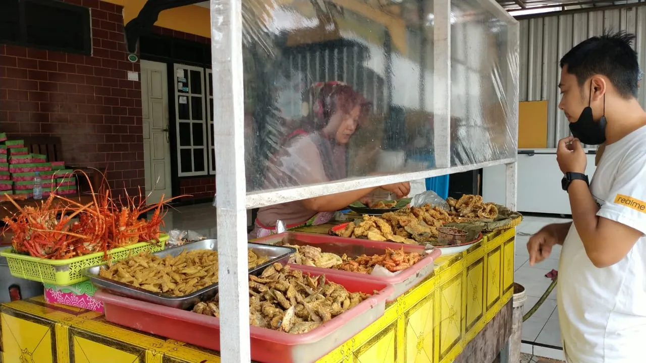 Ikan Goreng Bu Yani