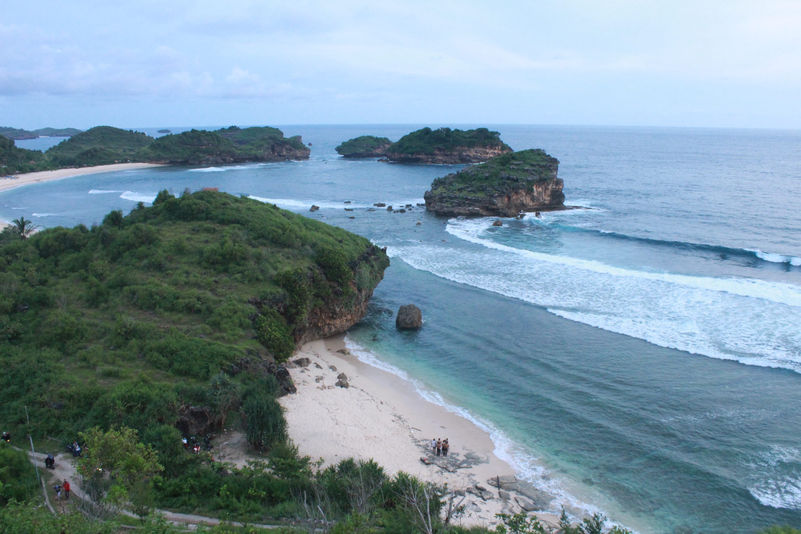 Pantai Watukarung